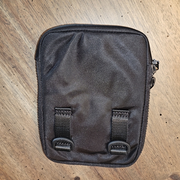 Lululemon Pouch - Picture 2 of 4